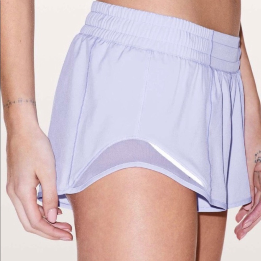 ISO | lululemon hotty hot 4 4” | do not buy! - Picture 5 of 5